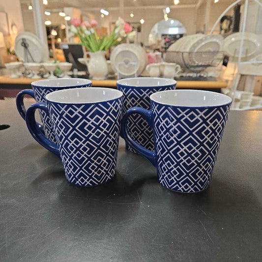 S/4 BLUE & WHITE MUGS