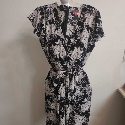 BLACK & WHITE FLORAL JUMPSUIT