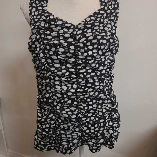 BLK/WHT TANK TOP