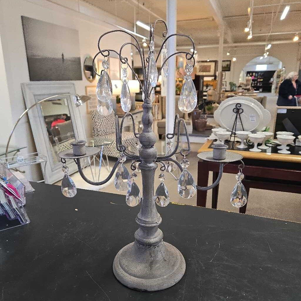 CANDELABRA W/CRYSTALS