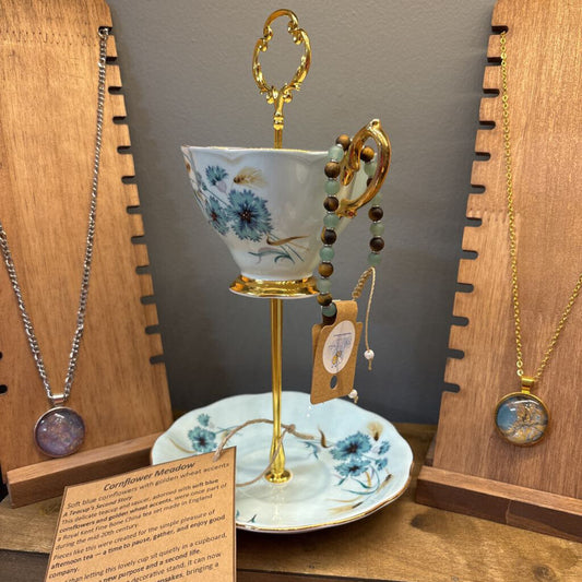 TEA CUP STAND