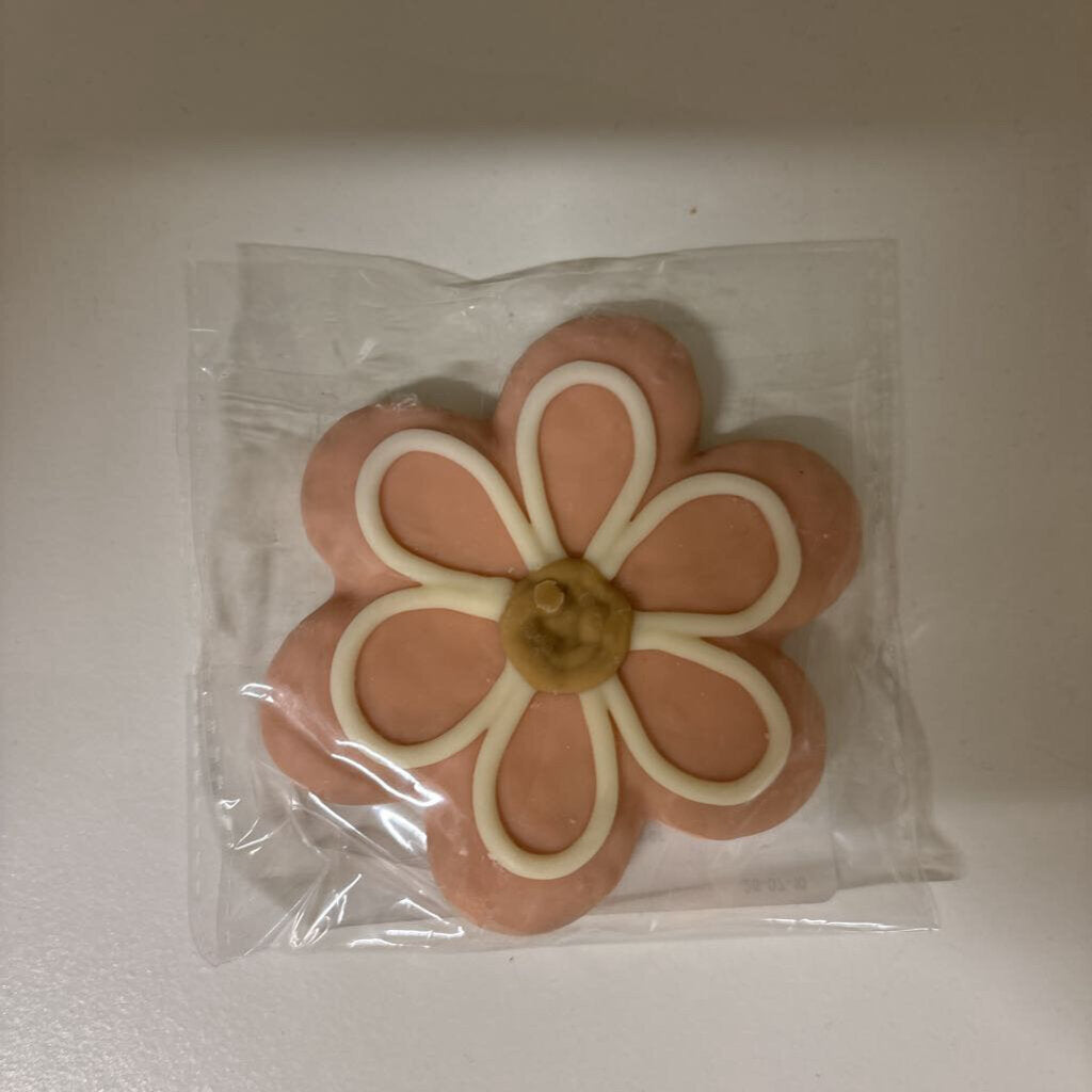 Dog Biscuit - Flower