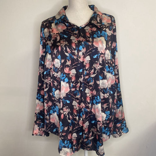 TORRID - BLACK/PINK/BLUE FLORAL BUTTON-UP L/S TOP