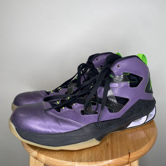 JORDAN MELO BLACKLIGHT BASKETBALL SHOES