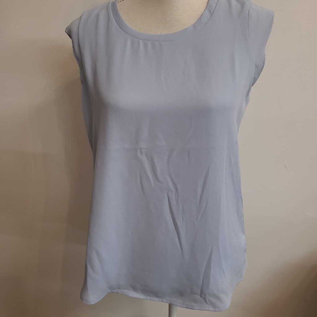 LIGHT BLUE SILKY TOP