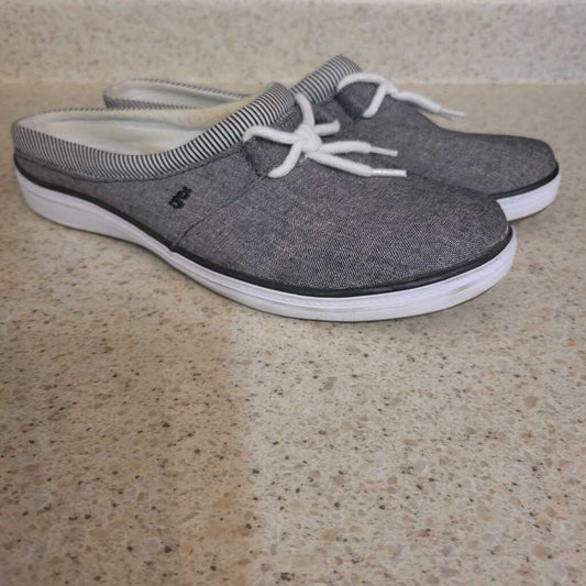 CLOTH GREY SLIP ONS