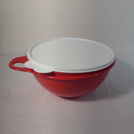 TUPPERWARE THATSA MED BOWL 12c