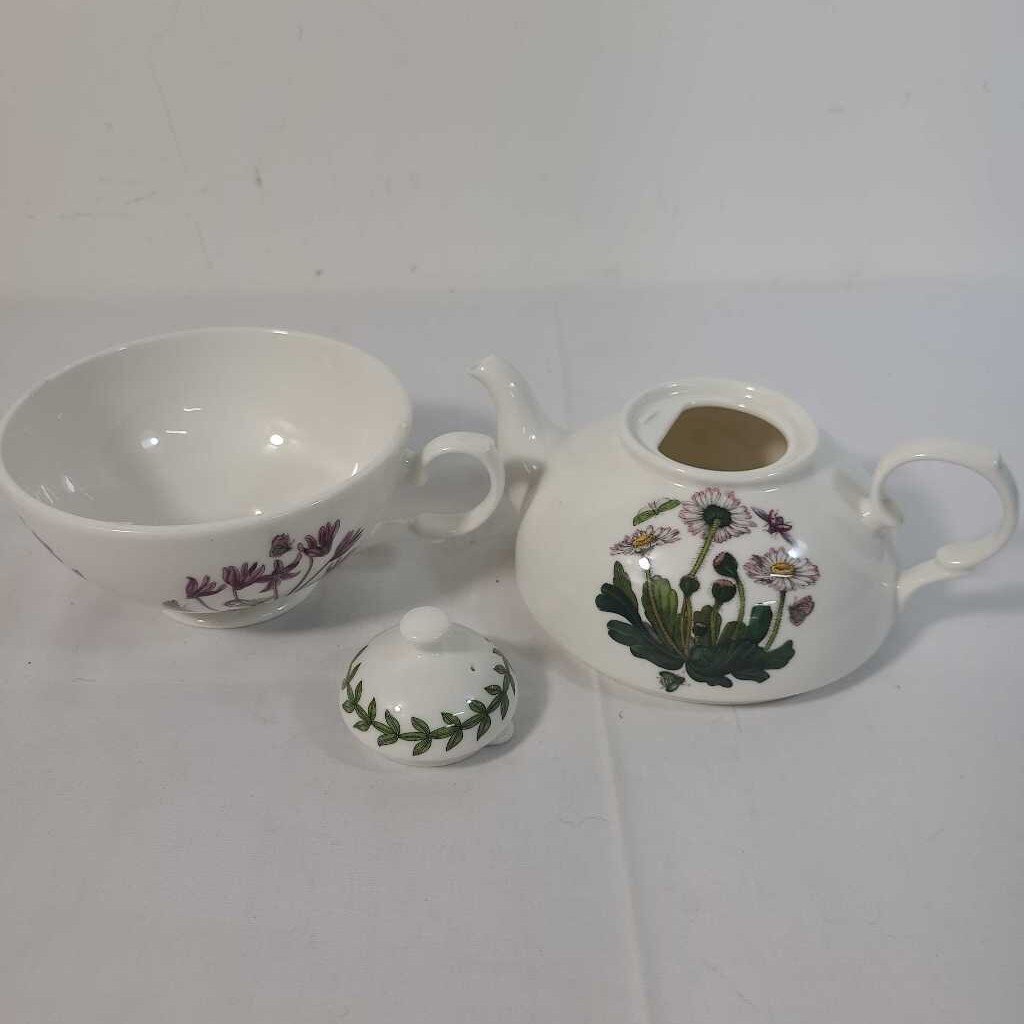 PORTMEIRION BOTANICAL GARDEN TEA FOR ONE POT
