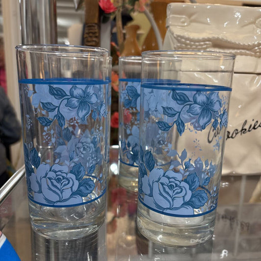 SET OF 4 (ONE CRACKED) VINTAGE CORELLE BLUE VELVET 16 OZ TUMBLER