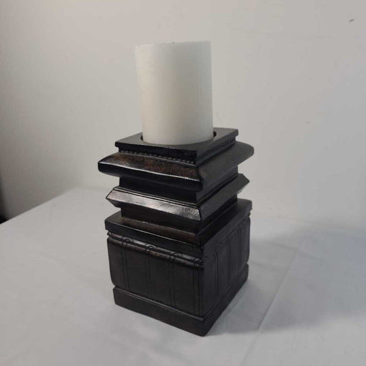 SQ TEMPLLE SHAPE CANDLE HOLDER