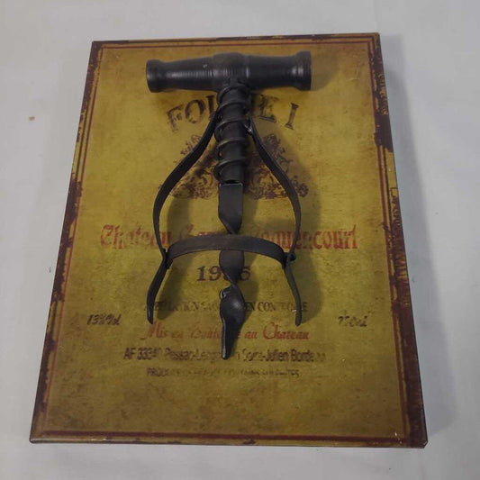 CORKSCREW TIN WALL ART