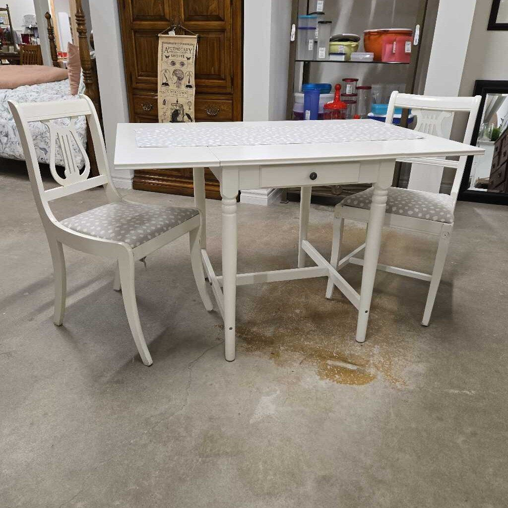 WHITE DROP LEAF TABLE + 2 CHAIRS