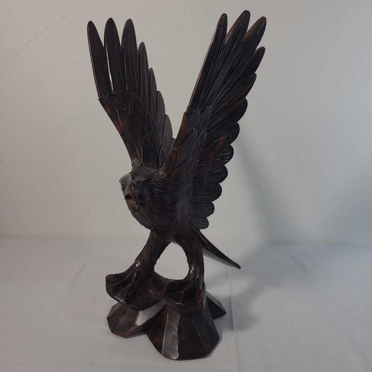 VTG WOOD EAGLE CARVING
