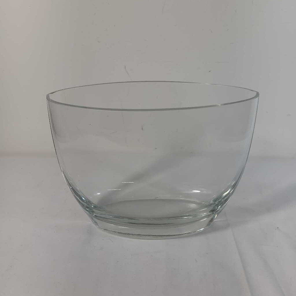 GLASS VASE