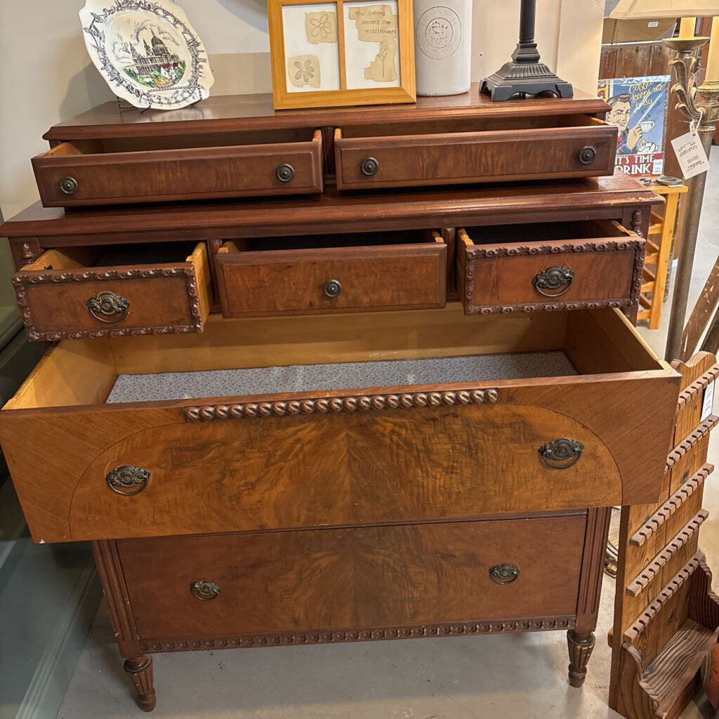 MALCOLM CHEST OF DRAWERS