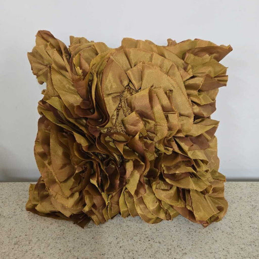 GOLD RUFFLE PILLOW