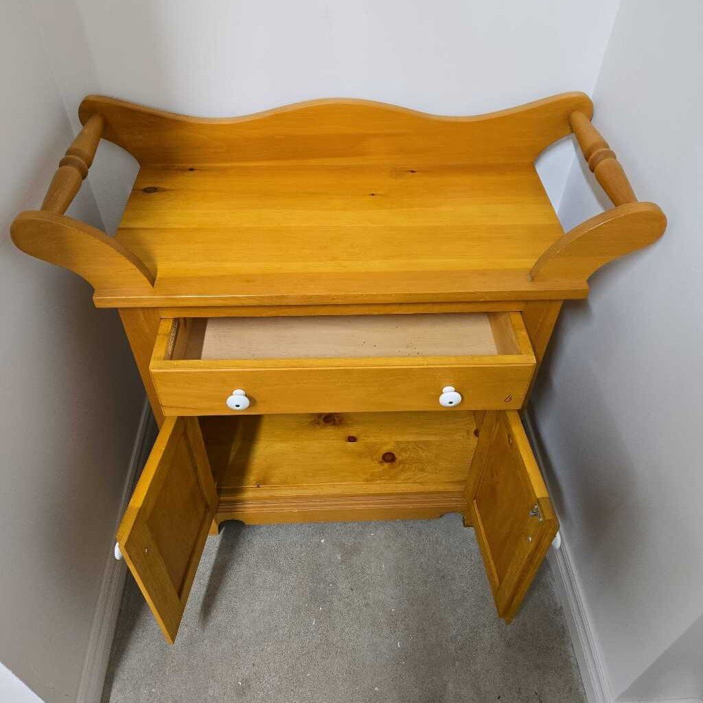 SETTLERS PINE WASHSTAND