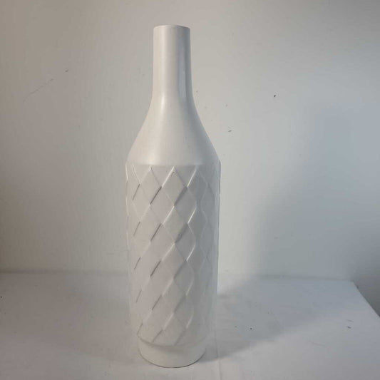 TALL WHITE DIAMOND CERAMIC VASE