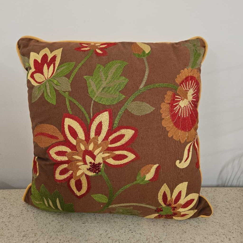EMBROIDERED FLOWERS PILLOW