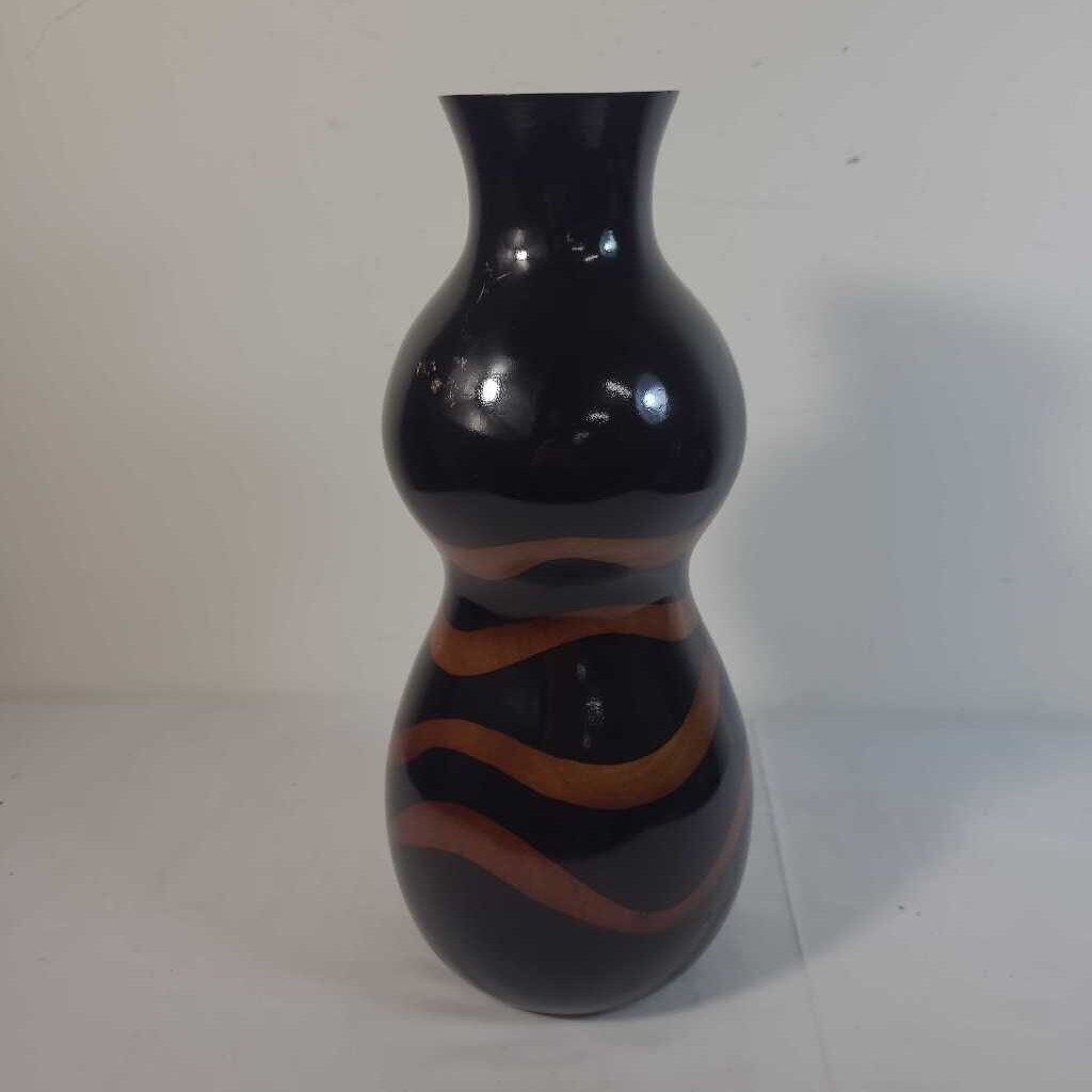 BROWN VASE