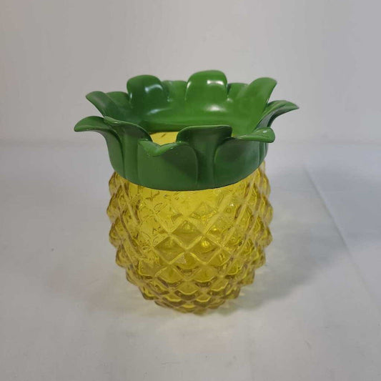 GLASS PINEAPPLE