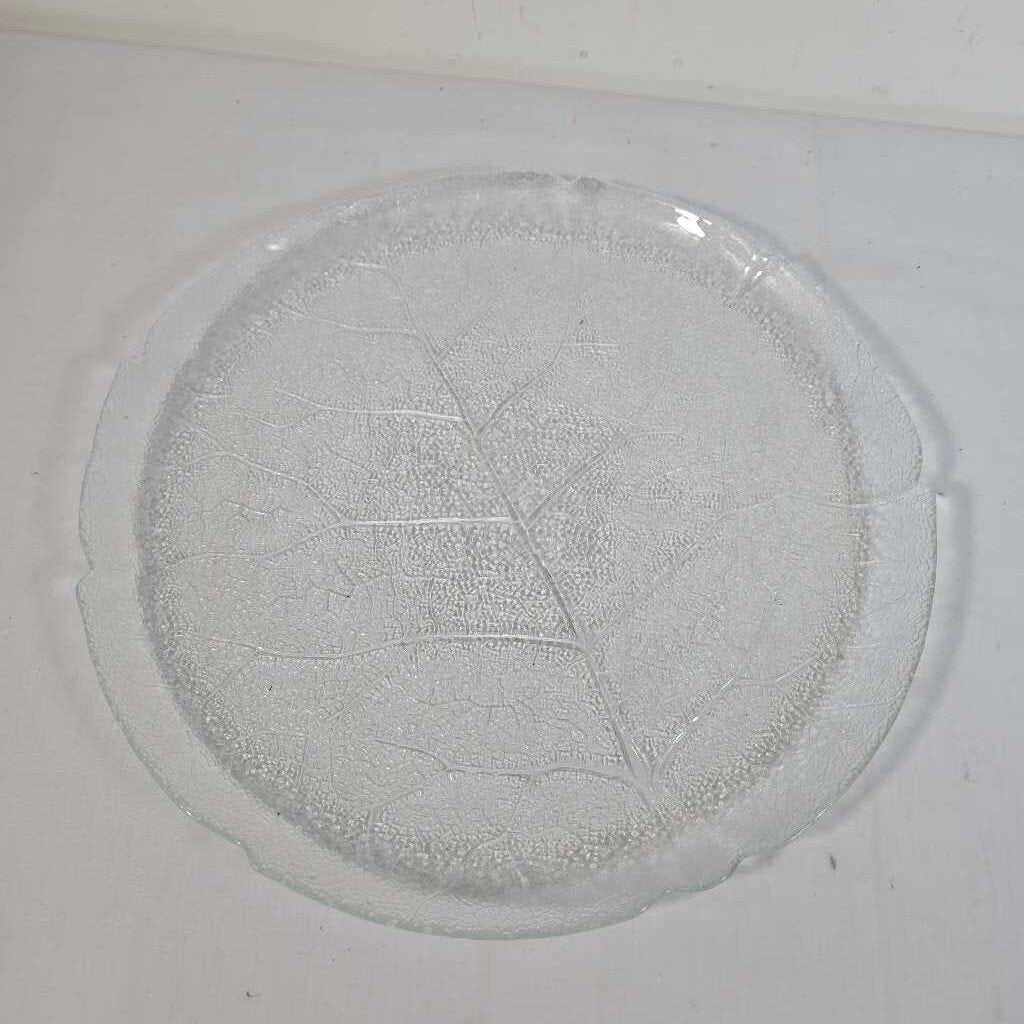 GLASS LEAF PLATE