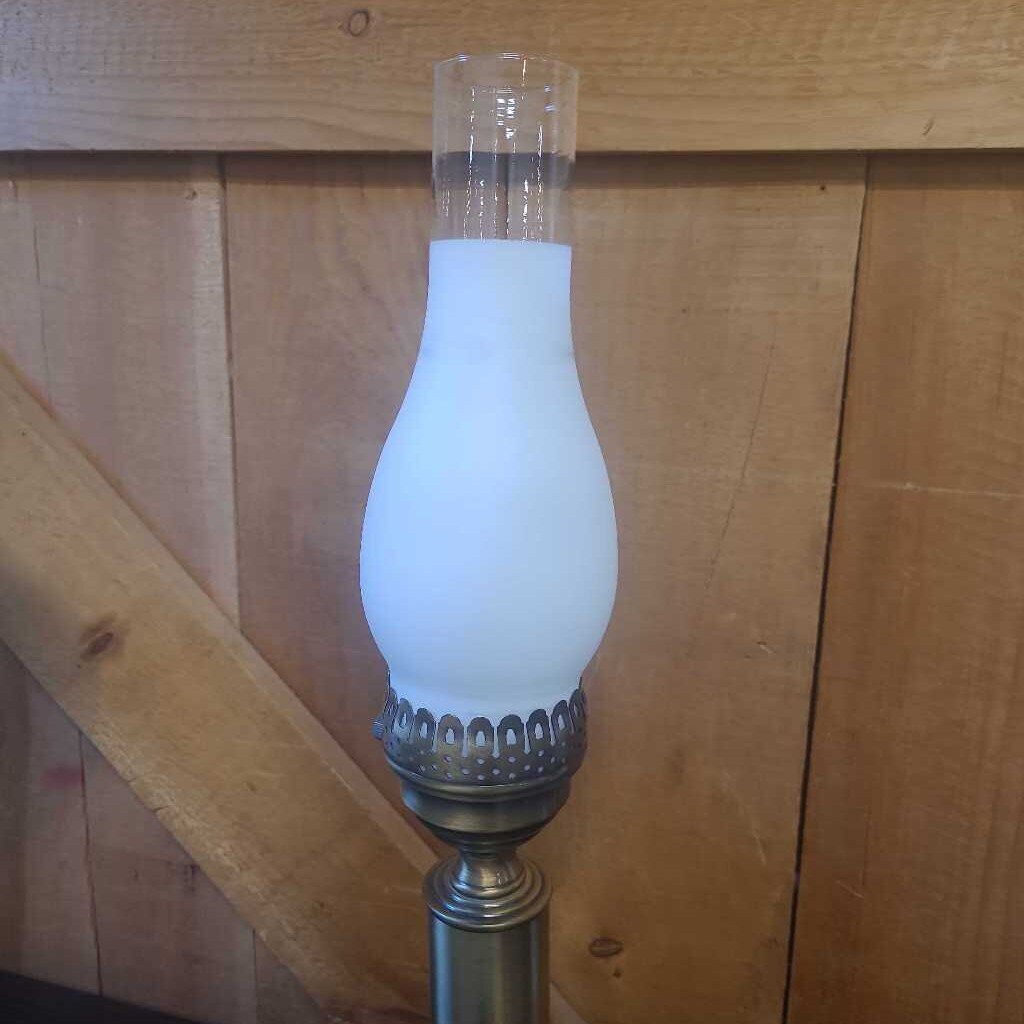 VTG BRUSHED BRASS TABLE LAMP