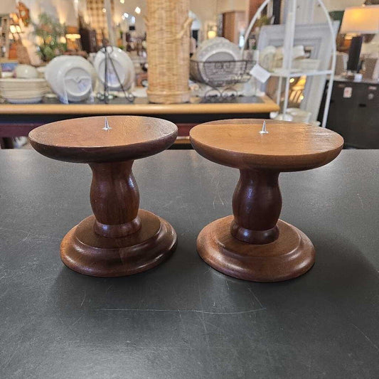 PR VTG OZARK WALNUTWARE CANDLE HOLDERS