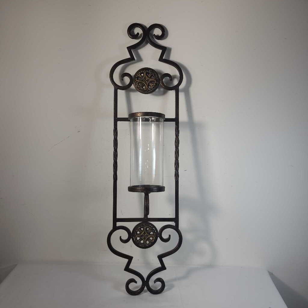 METAL CANDLE WALL SCONCE