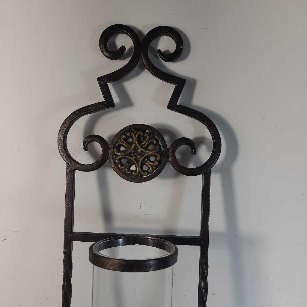METAL CANDLE WALL SCONCE