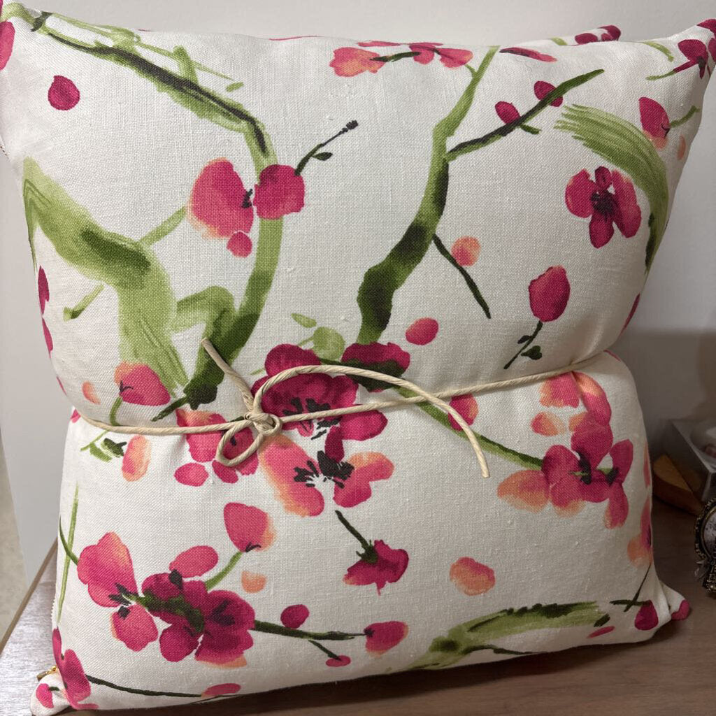 CHERRY BLOSSOM PINK 22" X 22" FEATHER INSERT, PRICE FOR 2