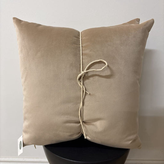 LUSH VELVET LONDON FOG 22" X 22" POLYFILL INSERT, PRICE FOR 2
