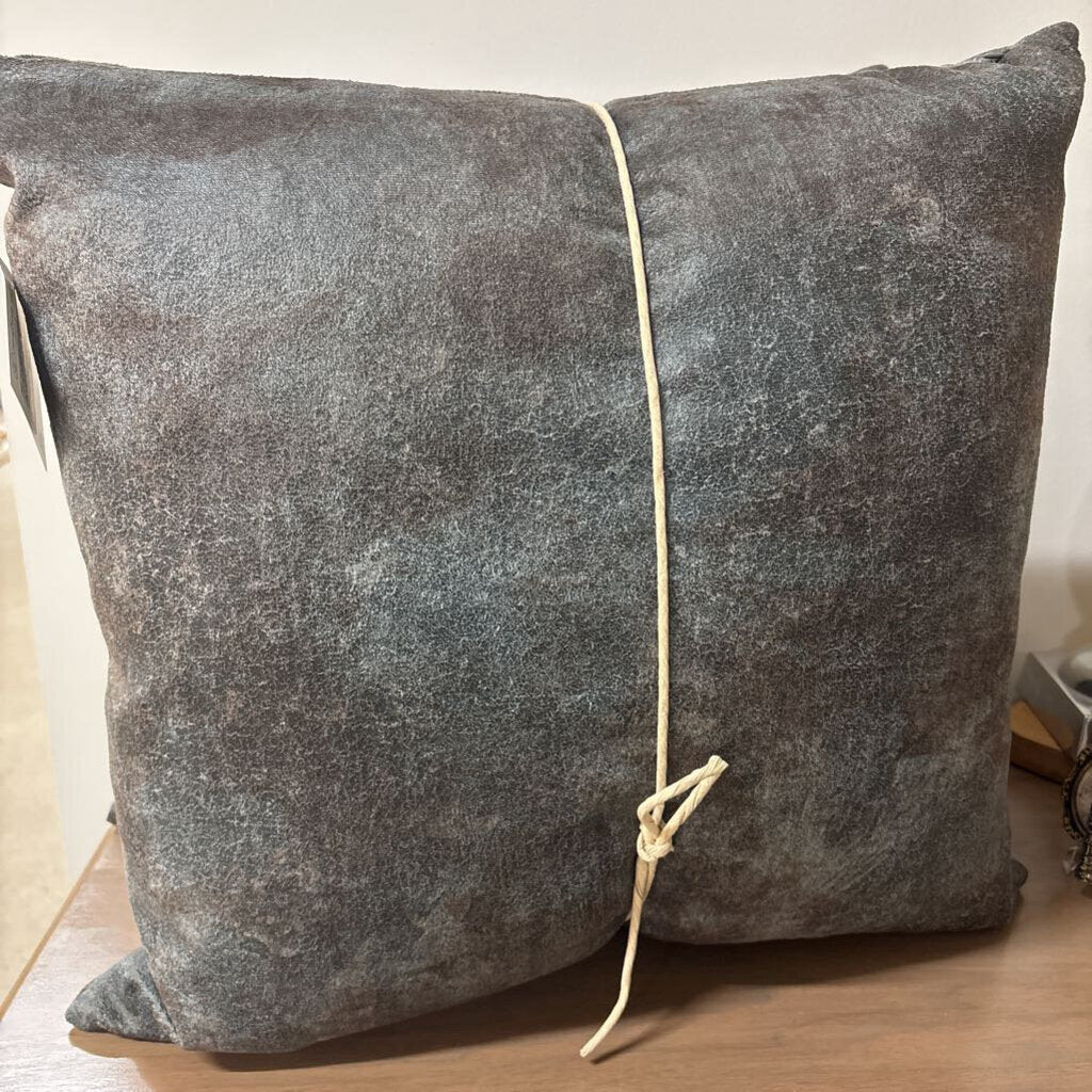 RUST N GREEN 22" X 22" POLYFILL INSERT, PRICE FOR 2