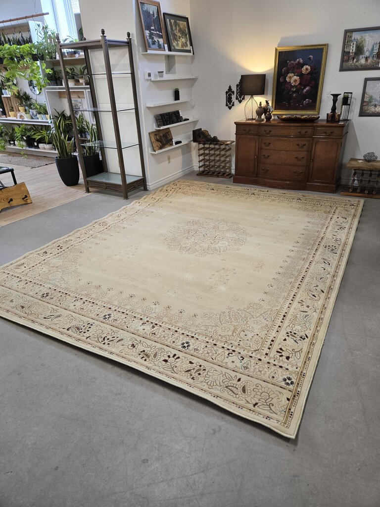 110.5" X 149.5" AREA RUG