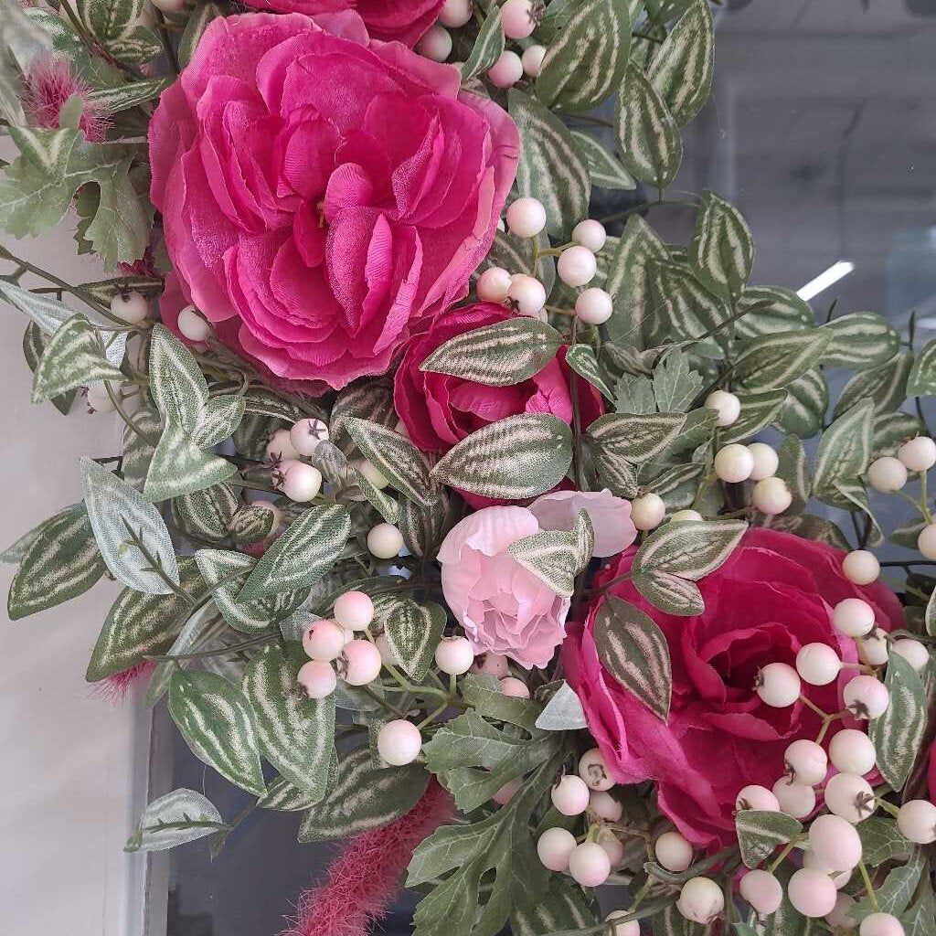 26" PINK ROSE WREATH