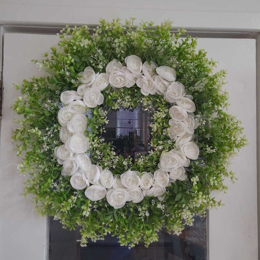 29" WHITE FLOWER & GREENERY WREATH