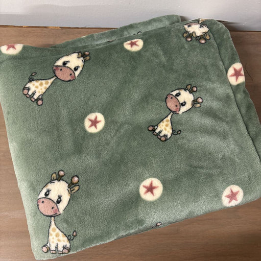 LITTLE GIRAFFE BABY BLANKET IN GREEN 30"X 45"