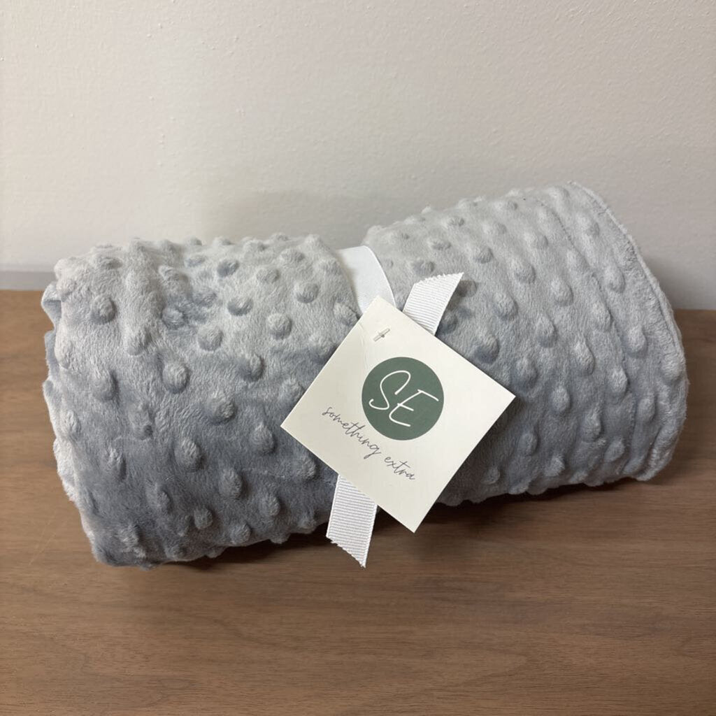DIMPLE MINKY BABY BLANKET IN GREY 30"X 40"