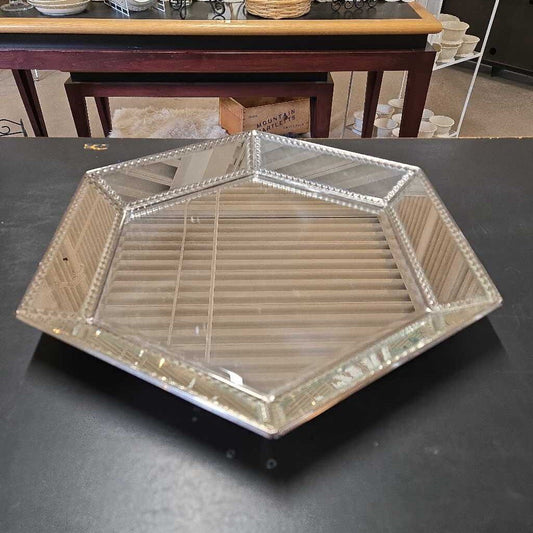 MIRRORED TRAY