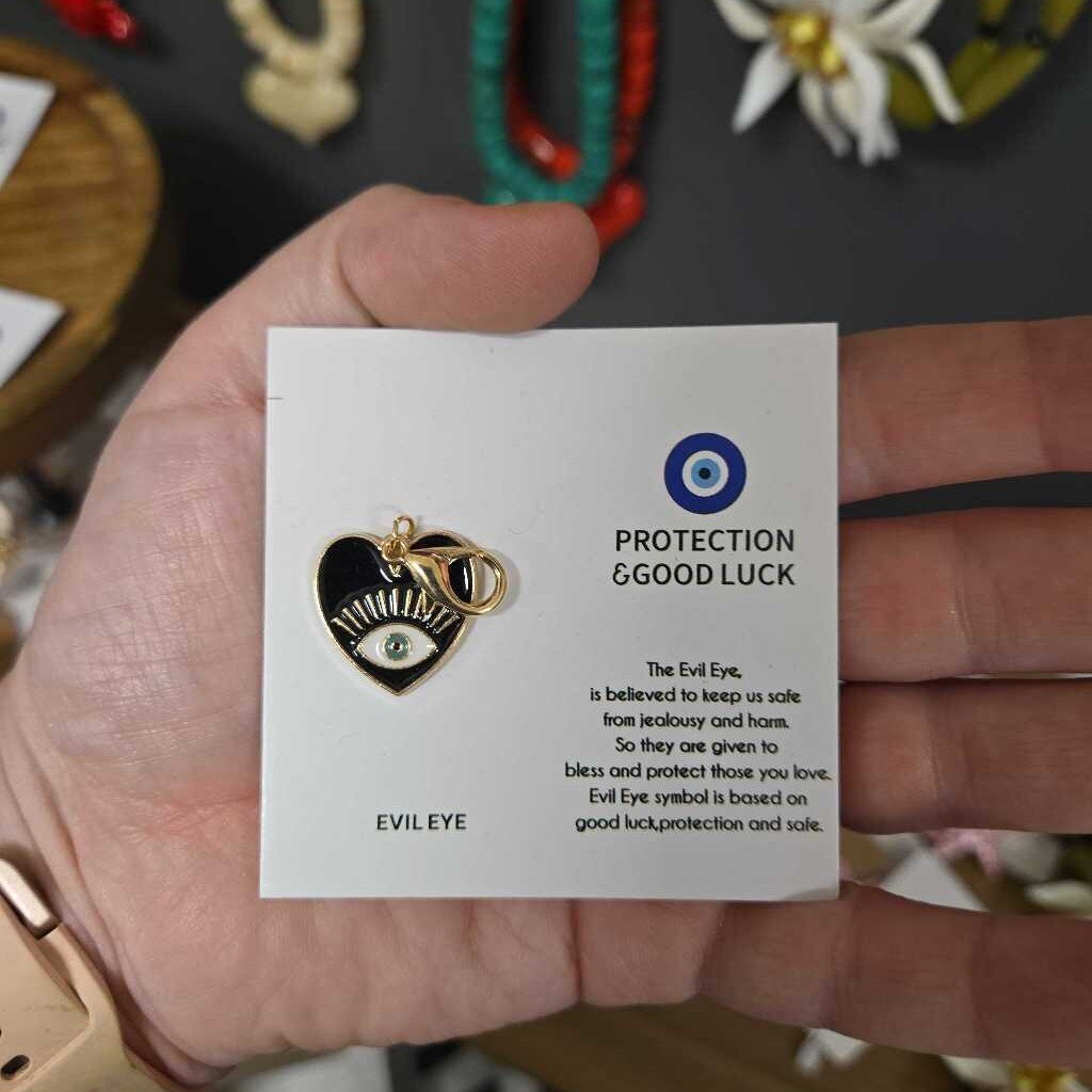 EVIL EYE KEYCHAIN