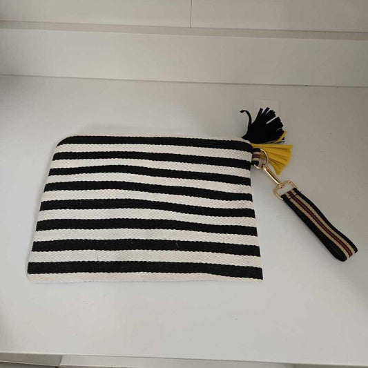 BLACK STRIPED CLUTCH