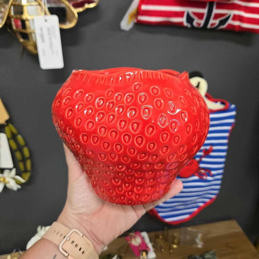 STRAWBERRY CERAMIC PLANTER