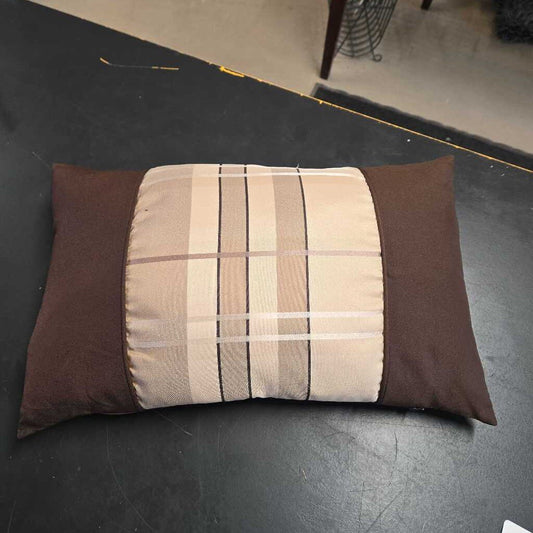 BROWN & BEIGE LUMBAR PILLOW