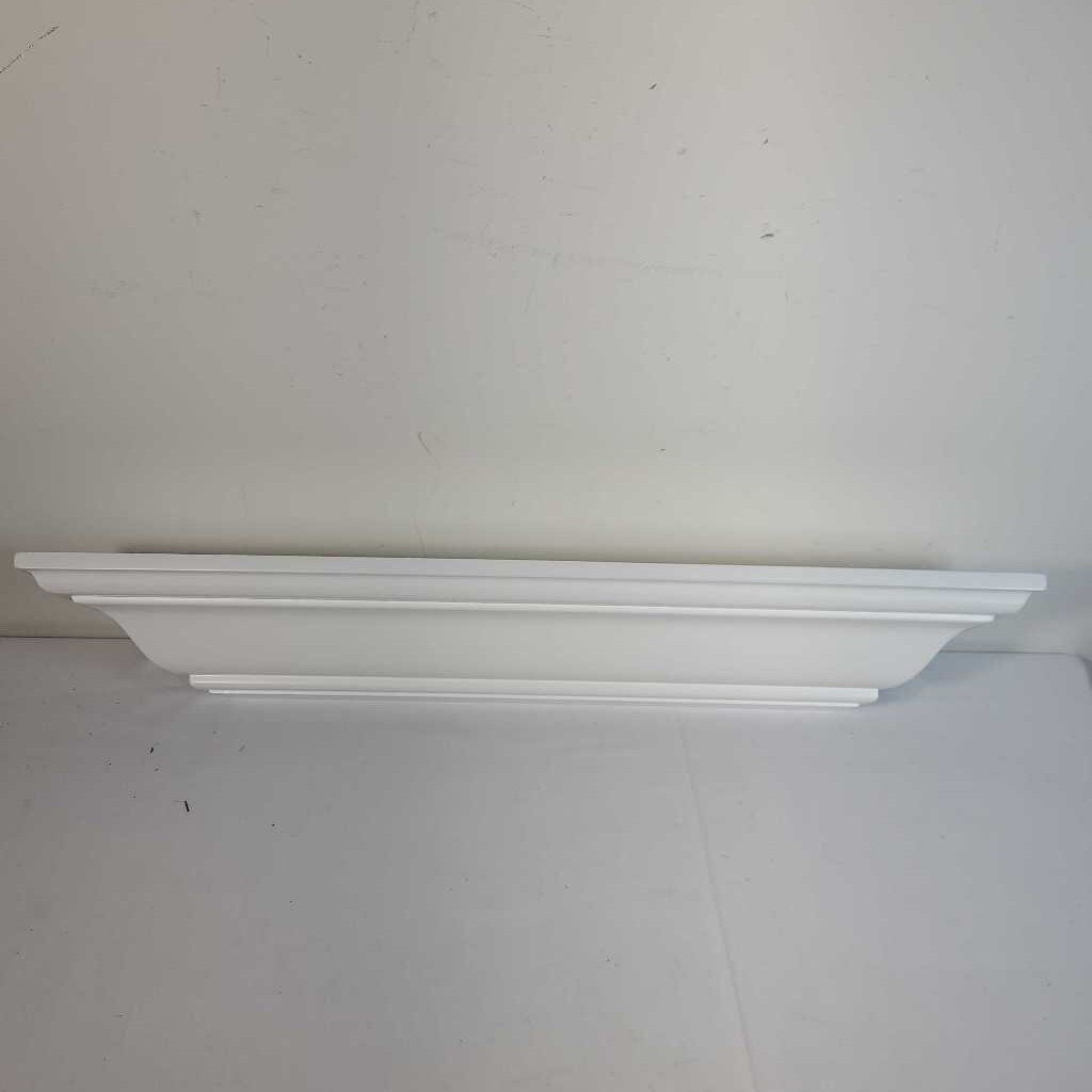 WHITE FLOATING SHELF