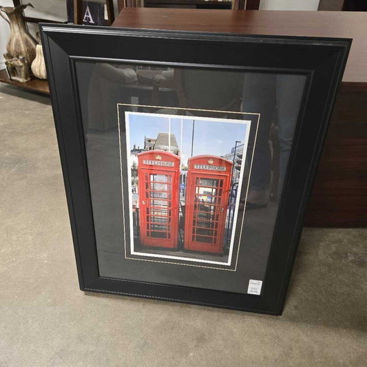 ENGLISH PHONE BOOTH