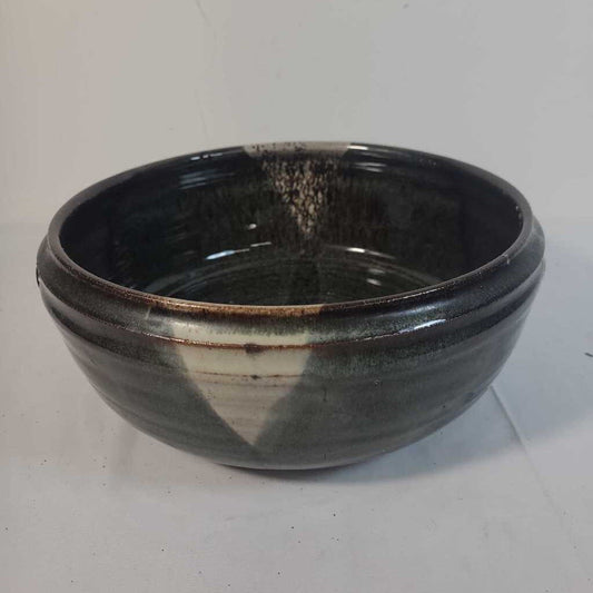 POTTERY BOWL