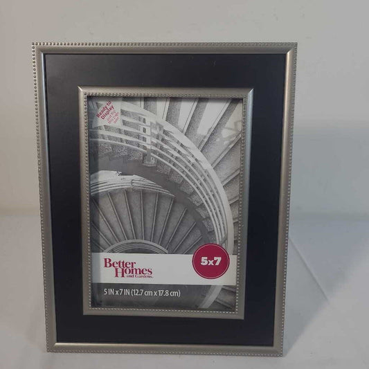 BLACK/PEWTER PICTURE FRAME