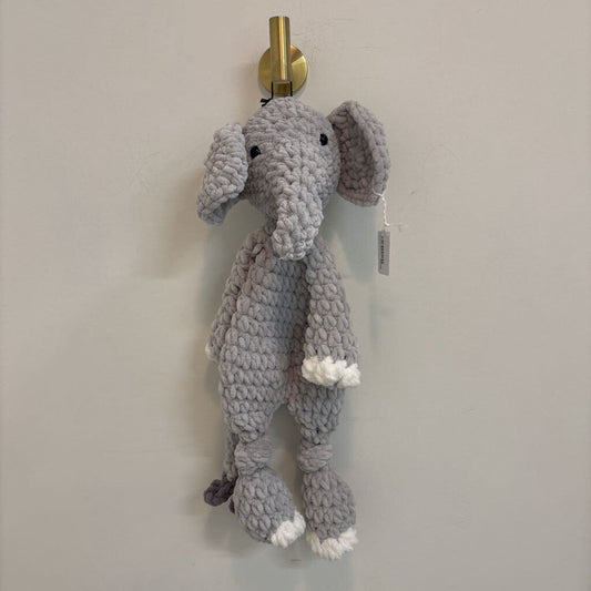 Knotted lovey