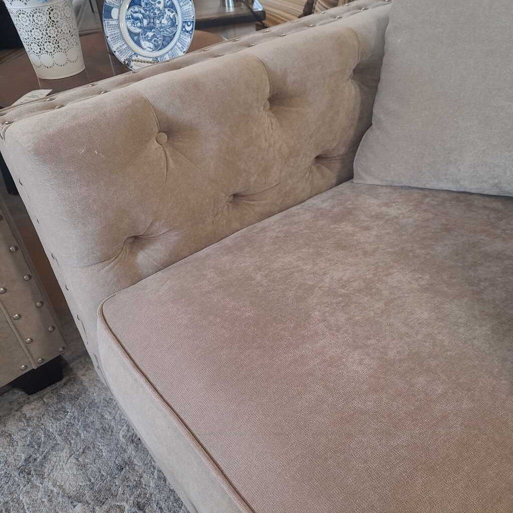CINDY CRAWFORD CALISTA LOVESEAT