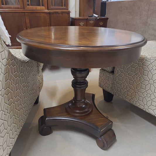 ASHLEY BROOKFIELD OLD WORLD SIDE TABLE